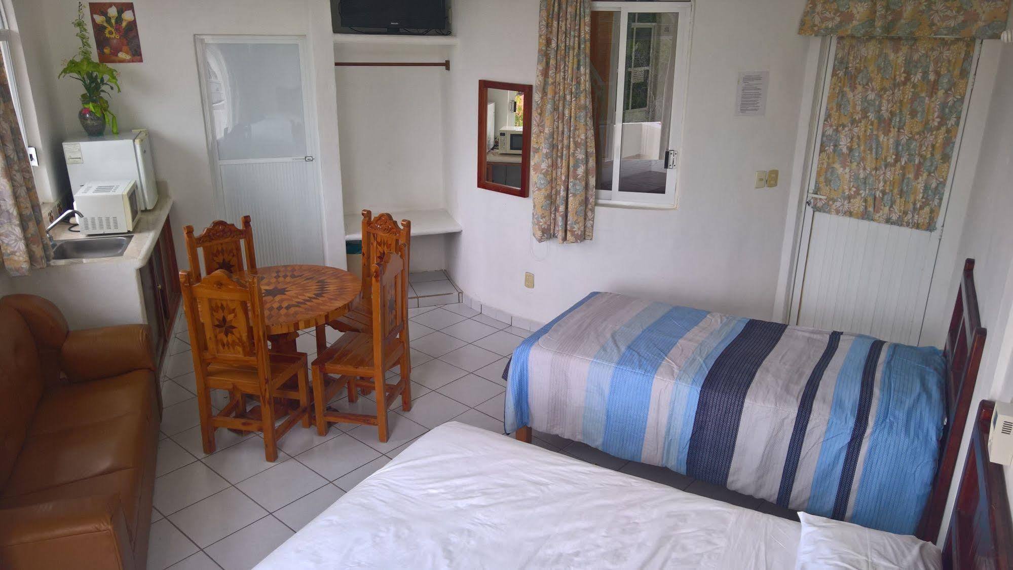 Hotel Cz Santa Cruz Huatulco Exteriör bild